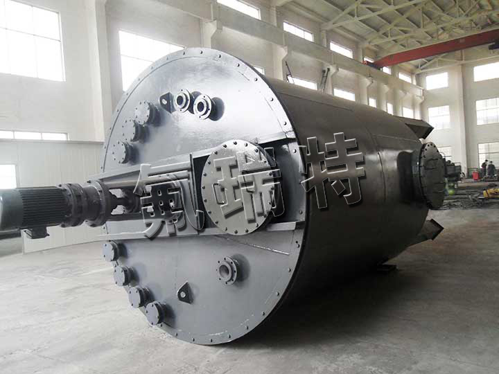 鋼襯塑儲罐、反應(yīng)釜